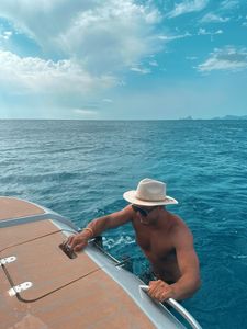 Instagram post by @ianknightly