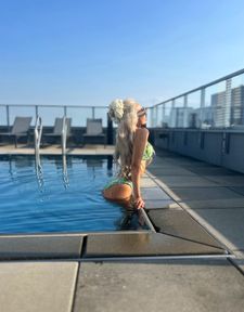 Instagram post by @ariananicolewest