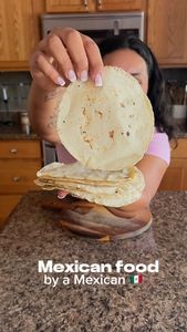 Instagram post by @anatovarnelson