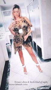 Instagram post by @prettyhealthyjenny