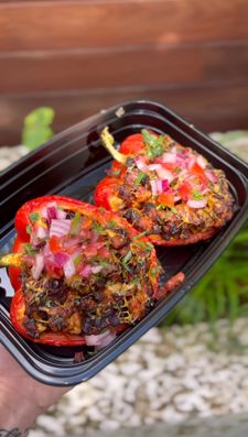 Instagram post by @chefihosuel