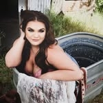 @drinkswithmissk Instagram Profile