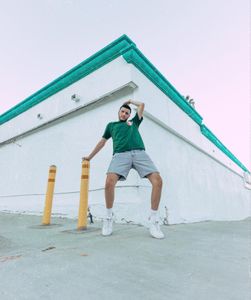 Instagram post by @royaltykillz