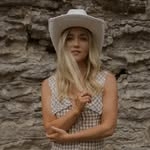 @erika_brooke Instagram Profile