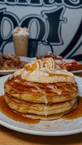 Instagram post by @ana.eats.pgh