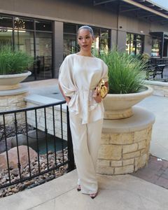 Instagram post by @ariijosephine