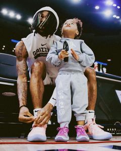 Instagram post by @shotbynie