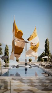 Instagram post by @munteanumi