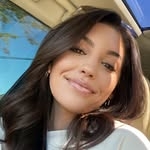 @makeupxsarahnicolle Instagram Profile