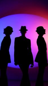 Instagram post by @officiallizsanchez