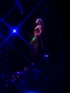 Instagram post by @simonewithanx