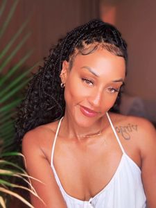 Instagram post by @mellow_model_