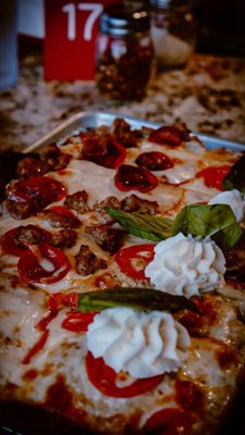 Instagram post by @flightsnbite