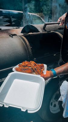 Instagram post by @flightsnbite