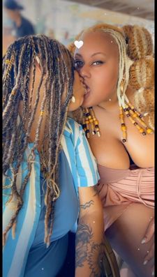 Instagram post by @flightsnbite