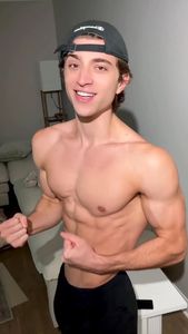 Instagram post by @charliepuglisi