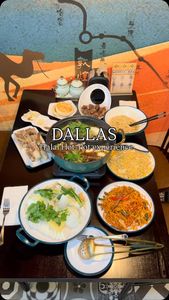 Instagram post by @hijabifoodieexplores