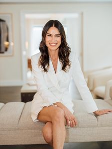 Instagram post by @michellegriffithnyc