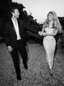 Instagram post by @athenakuhnn