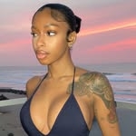 @realashleyburgos Instagram Profile