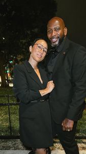 Instagram post by @shirleybinot