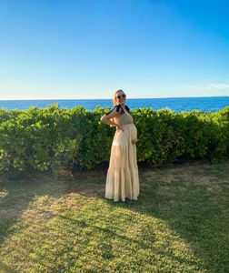 Instagram post by @lindsayyrain