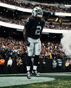 Instagram post by @deuce