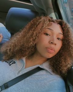 Instagram post by @dedra_21