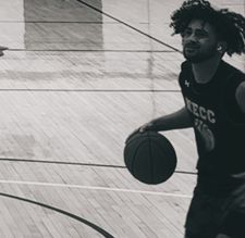 Instagram post by @cantguard.castroo