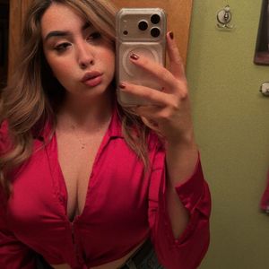 Instagram post by @nayely_palomares