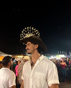 Instagram post by @razalifts