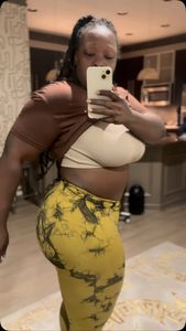 Instagram post by @prettyhealthyandthick