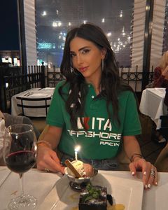 Instagram post by @dreakevak