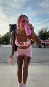 Instagram post by @vanillavanessa_