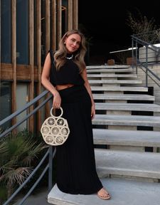 Instagram post by @what.alexa.wore