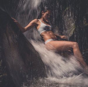 Instagram post by @ashaleo