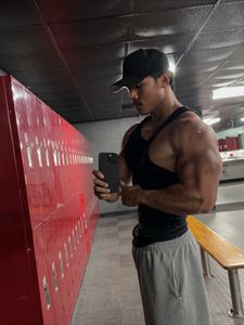 Instagram post by @christiandrafts