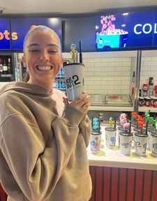 Instagram post by @kayshandchloe