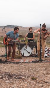 Instagram post by @natalie_rhea