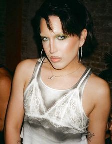 Instagram post by @fashionfaguette