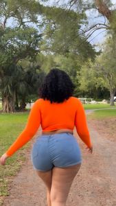 Instagram post by @gymthejewels