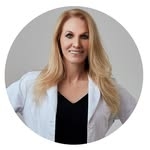 @deleon.md Instagram Profile