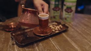 Instagram post by @d_troisfoodie