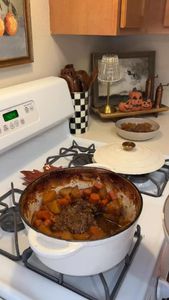 Instagram post by @hayleighluttmers