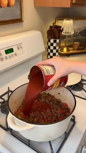 Instagram post by @hayleighluttmers