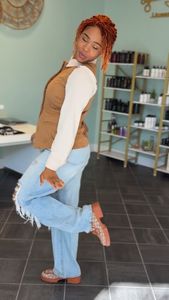 Instagram post by @loveleyshair