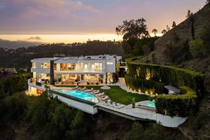 Instagram post by @brettoppenheim