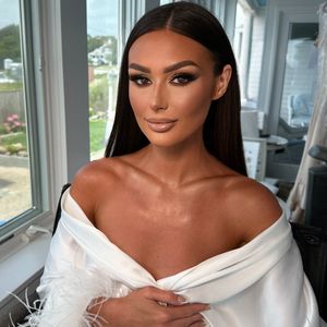 Instagram post by @beautyy_by_lo