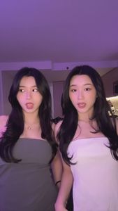 Instagram post by @thesongtwins