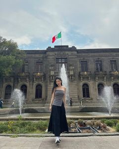 Instagram post by @thesongtwins